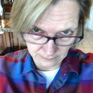 Meet your Posher, Carol